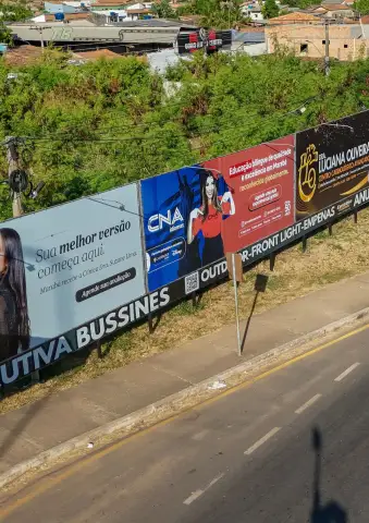 Localizado frente ao semáfaro na Folha 33, no Núcleo Nova Marabá,