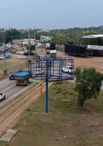 Localizado na PA 150, Próx. a Ponte Rodoferroviária no Bairro Nova Marabá, em Marabá – PA.